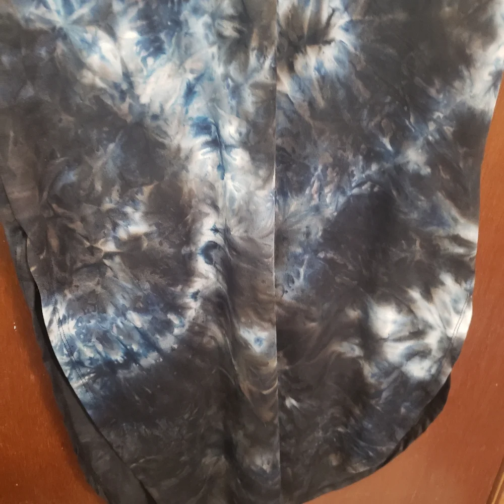 Dress - Picture 3 of 5